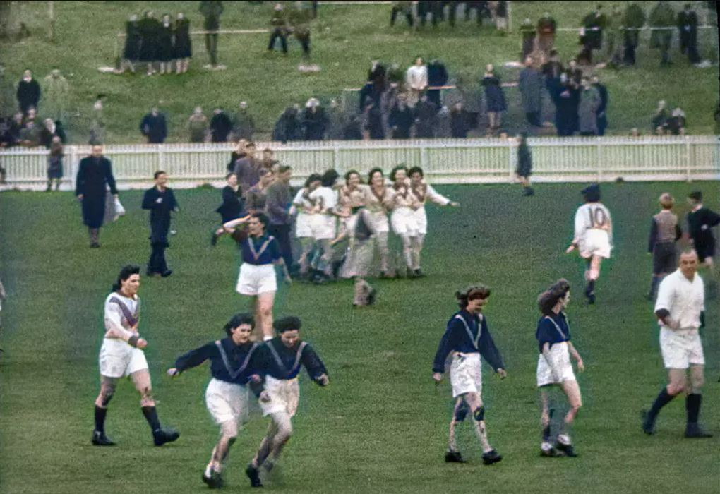 Women playing footy in 1947